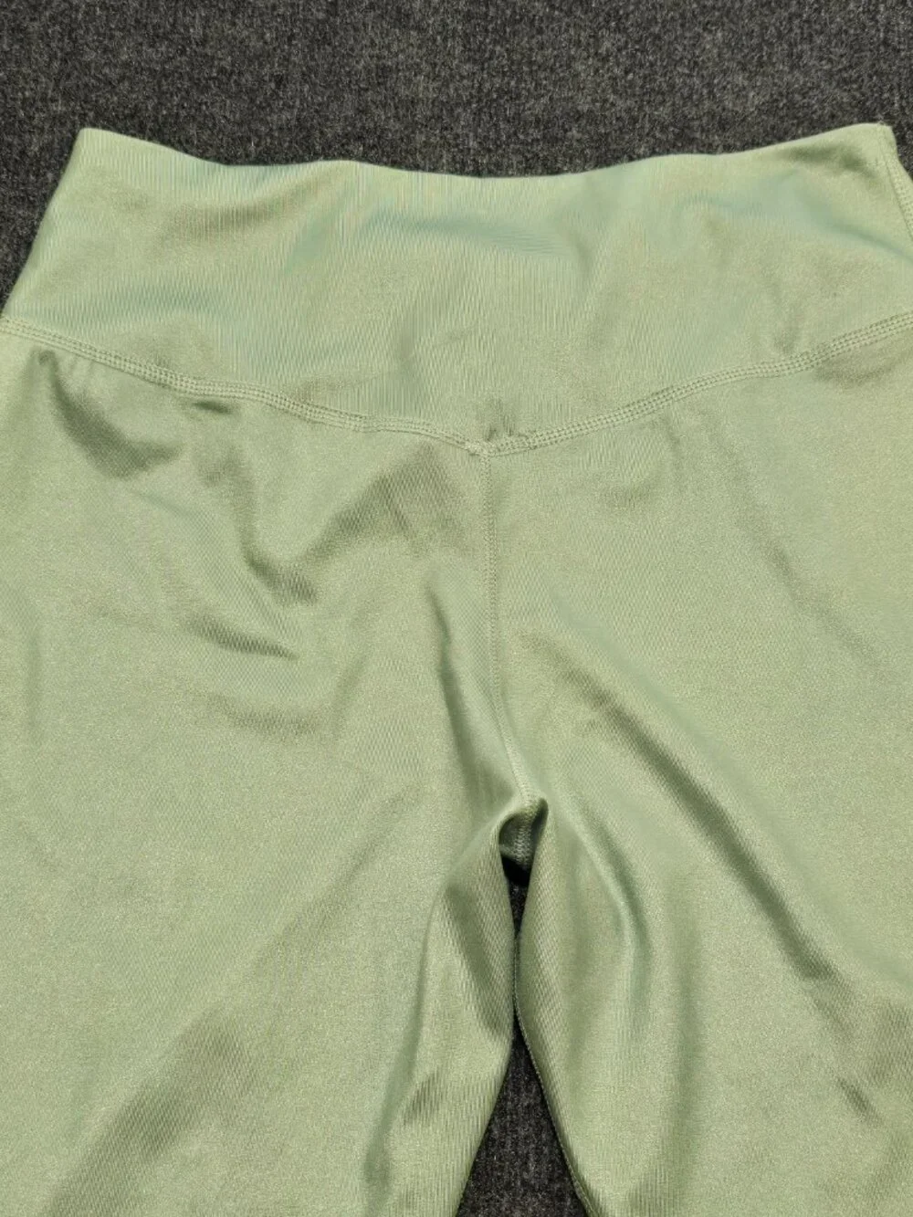 Nike Dri‑FIT One Mid‑Rise Shine Leggings Women’s Size M – Jade Smoke Green – Wor